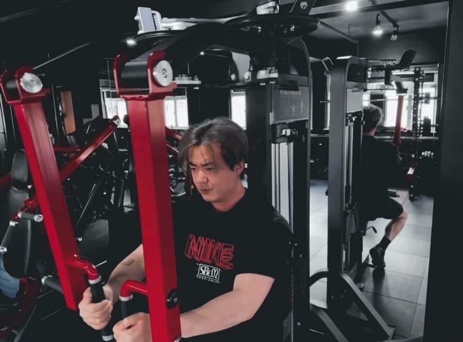 洪卓立：「增磅增肌到200磅，可真的是我人生巔峰，其實肌肉量還未達標，還想繼續增磅😂」