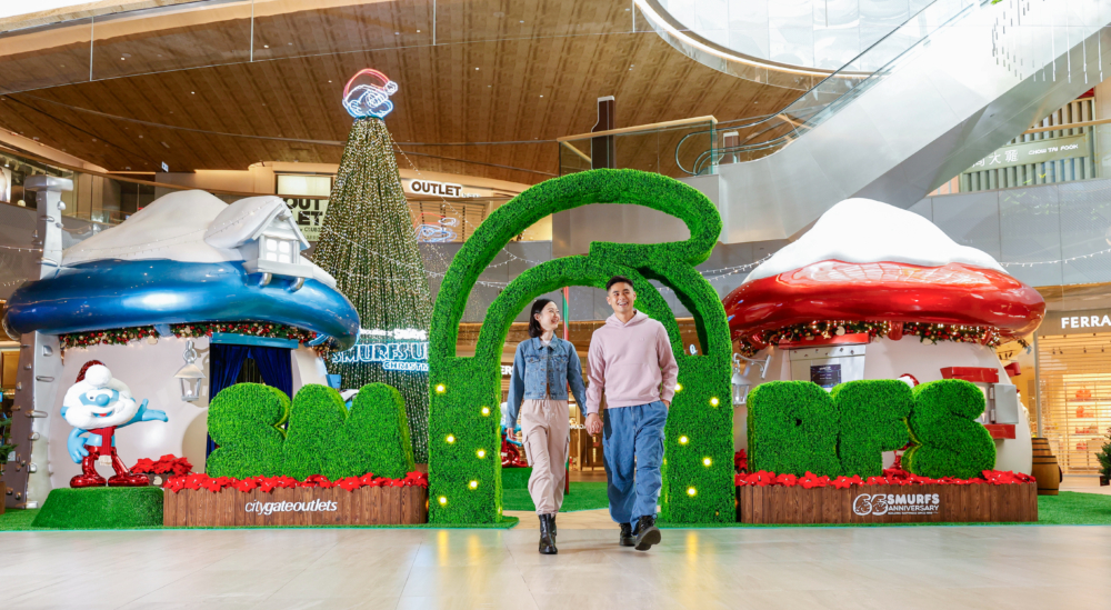 東薈城名店倉與藍精靈首度聯乘攜手打造「Smurfs Up Christmas」聖誕主題活動。