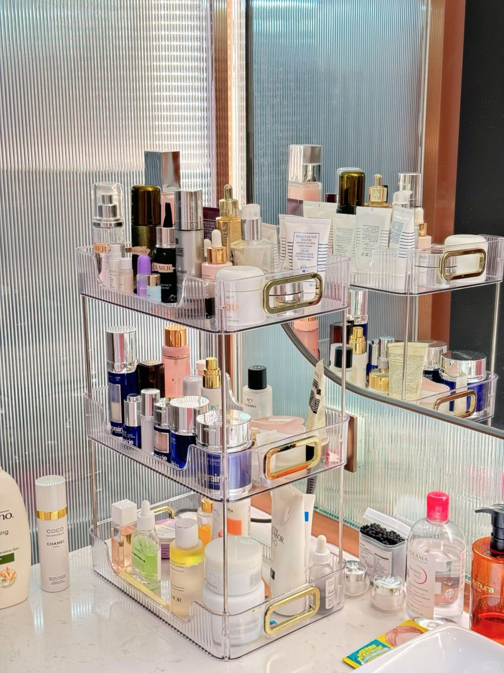 Cammi亦有好多護膚品同化妝品，其中更有不少係貴婦級品牌