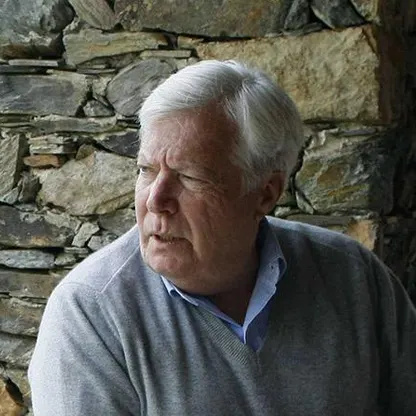 Puech在沒有生育子女的情況下,計劃收養家中的園丁兼管家並打算將部分遺產留給他。