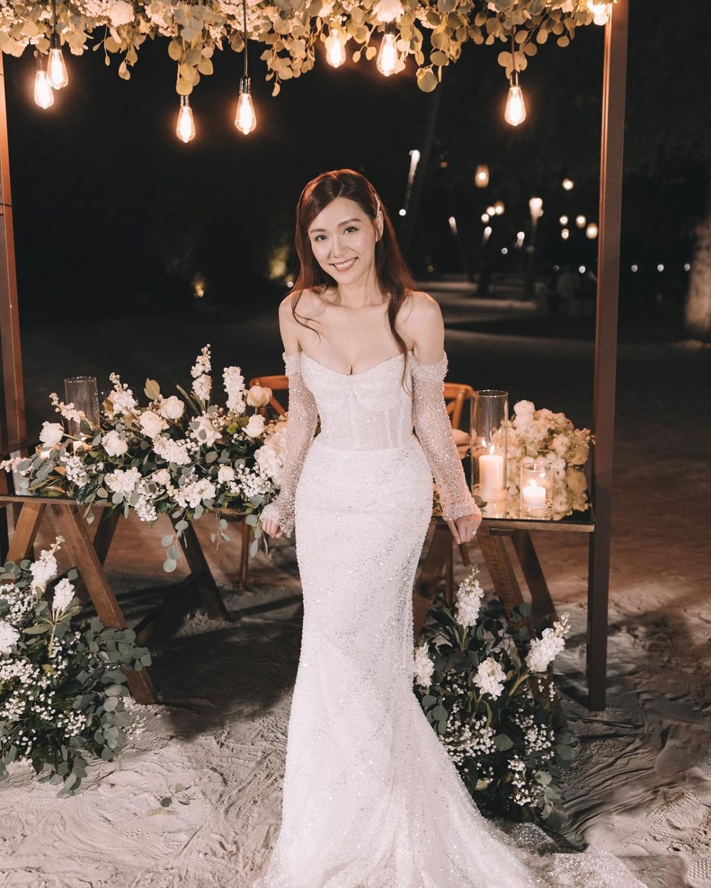 據悉馬明靚湯喺蘇梅島舉行婚禮