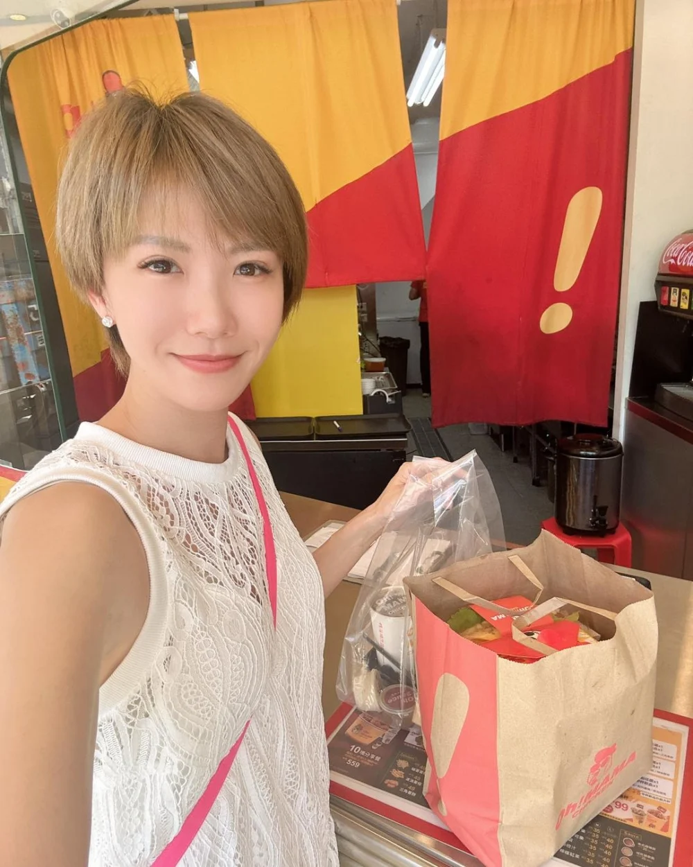 檢察官經過多次傳喚雙方出庭，傳召5名證人來釐清事情的真相。證人包括大牙前經理人、大牙現任經理人兼黑人前經理人