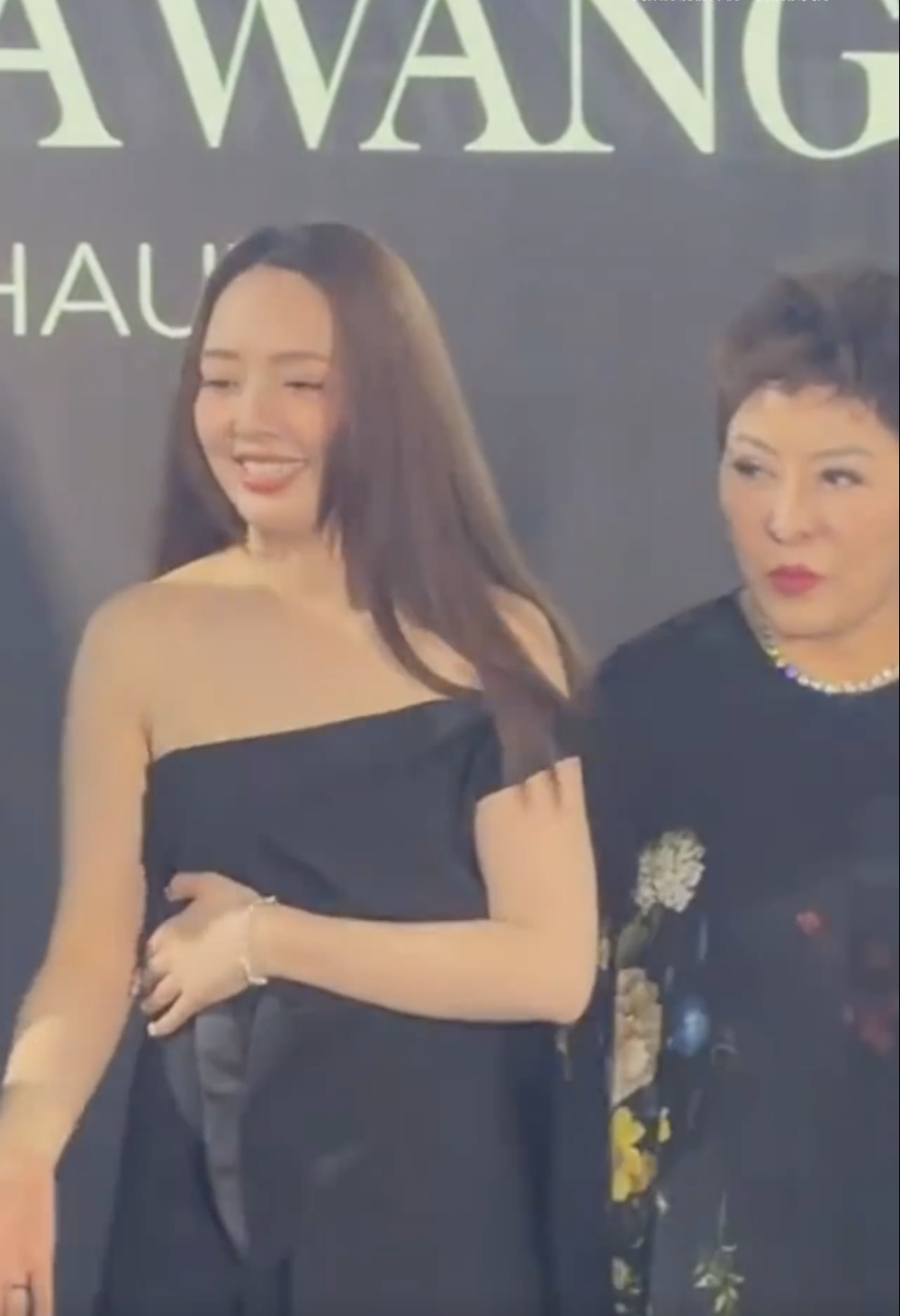 有網友發現郭碧婷比從前身材腫了一大圈