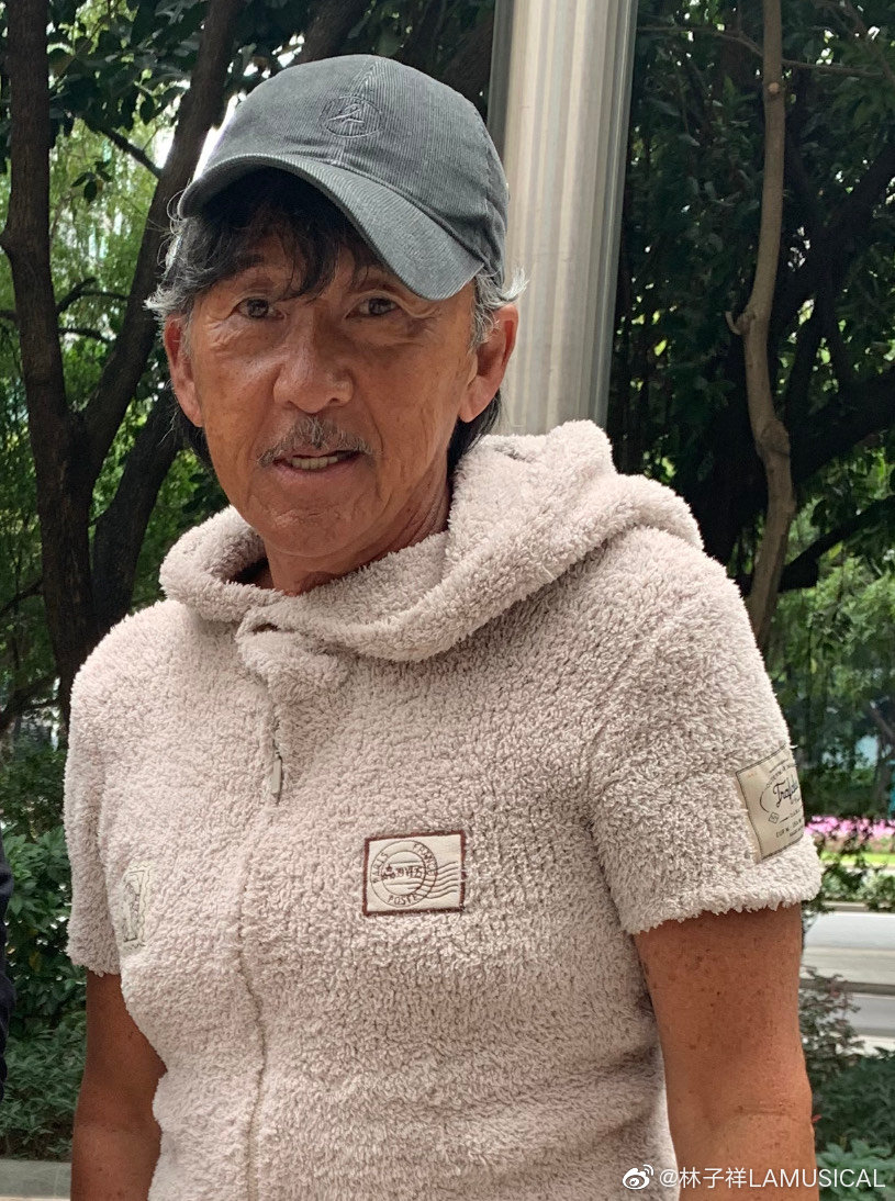 林子祥平日亦完全沒有巨星架子相當親民