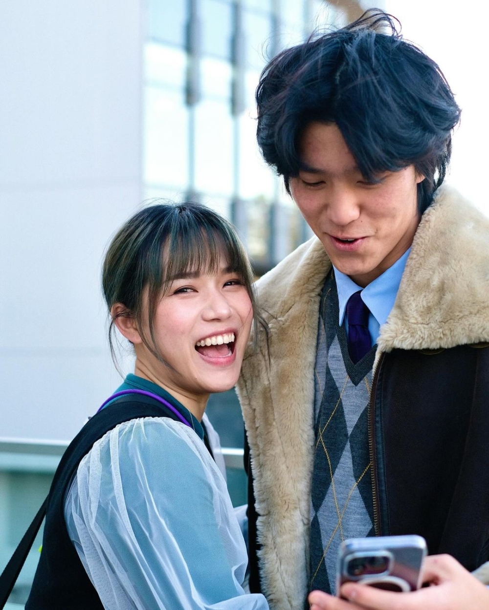 照片爆光後林寶越見成熟的外表同樣受到關注，已搖身一變成為一名「日系型男」充滿星味