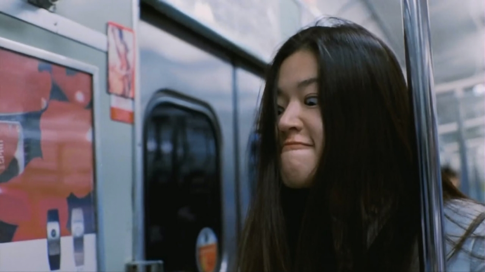 乘客不是只有有禮貌的人，而是喝醉嚴重的人，精神快要瘋狂的人等等。這些人看到了視訊電話的人，一定會找碴打架