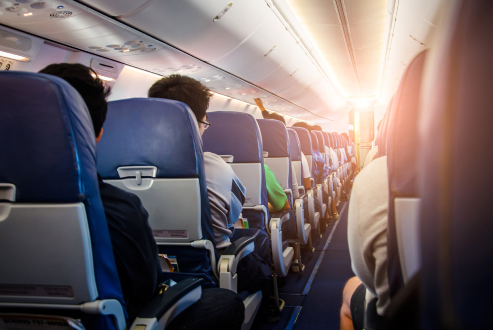 原來座位掛袋同樣極污糟！