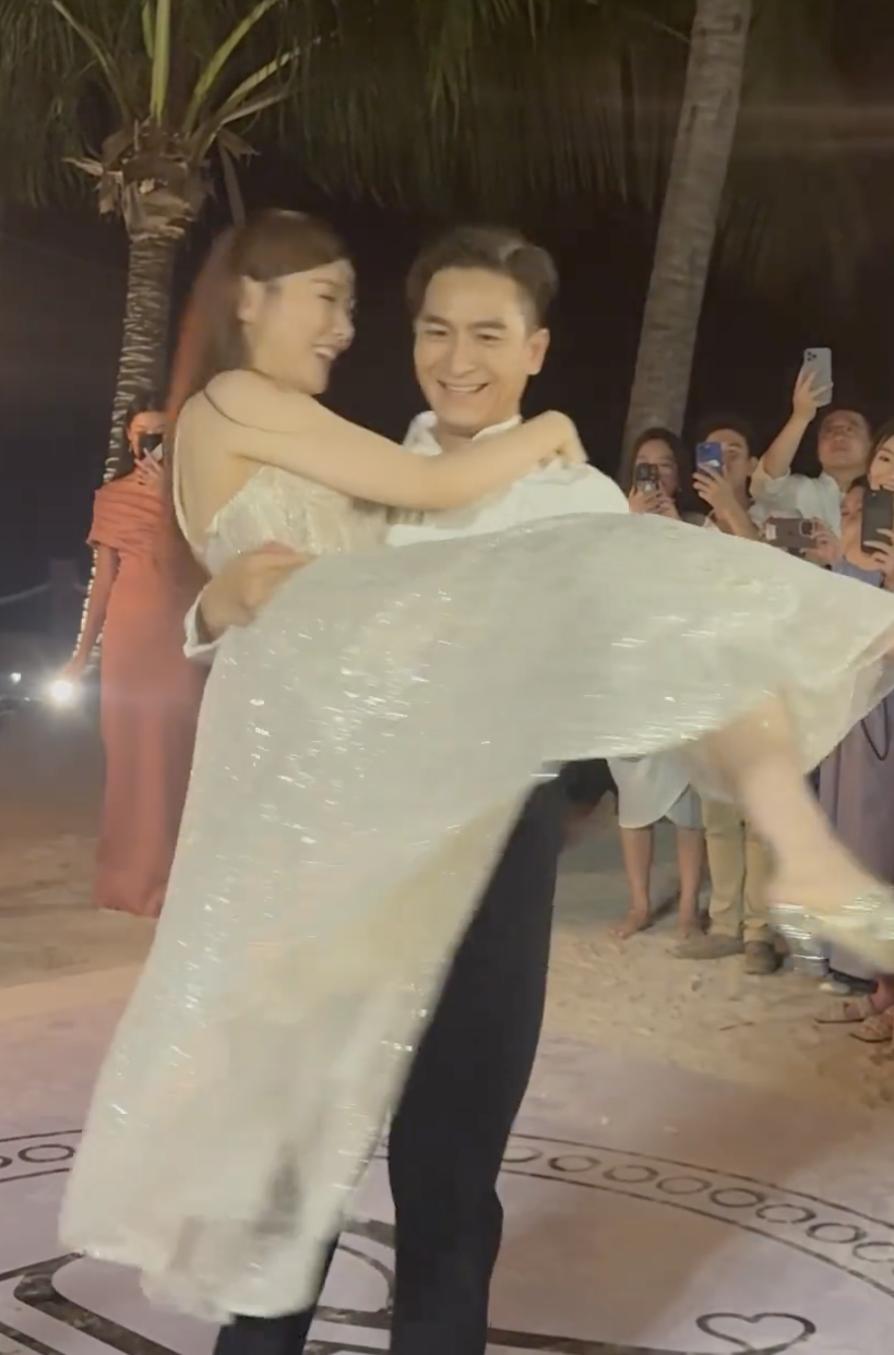 馬明同靚湯於婚宴上共舞