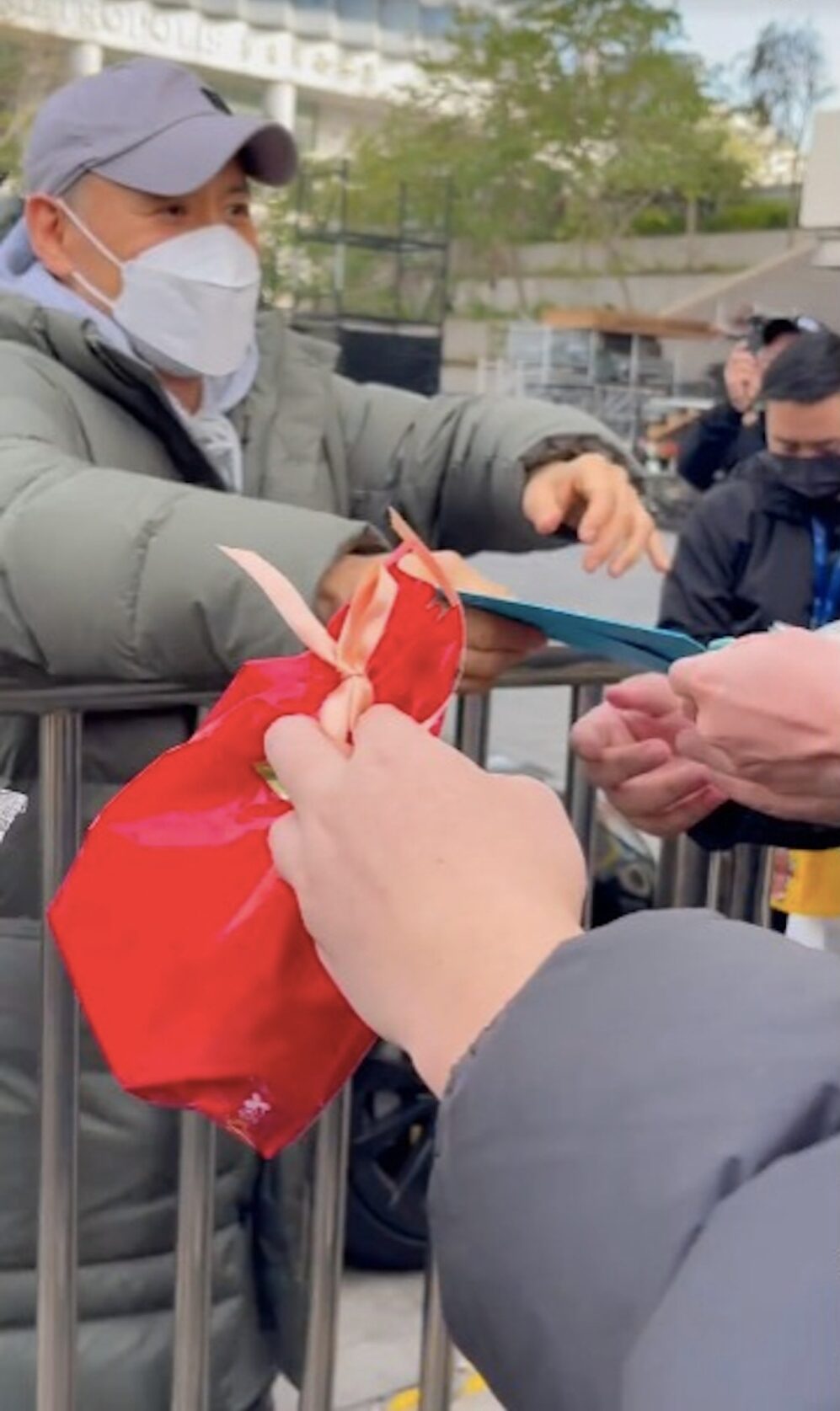 聽到粉絲的要求，當刻張學友亦沒有任何黑面或不快