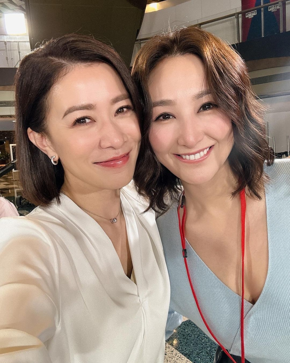 高海寧在內地亦受到不少關注，引起有不少網紅模仿她拍片之餘，她的主播衣著打扮更掀起一股「高Ling風」穿搭潮！