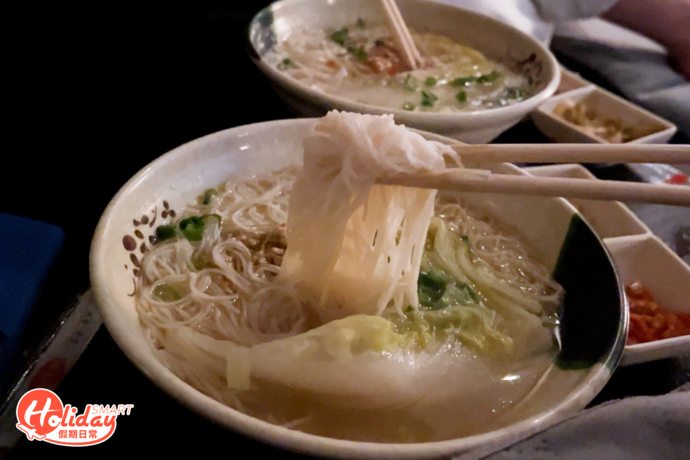 按摩後還提供熟食,如米粉及水餃等,款款美味又飽肚,十分抵按!