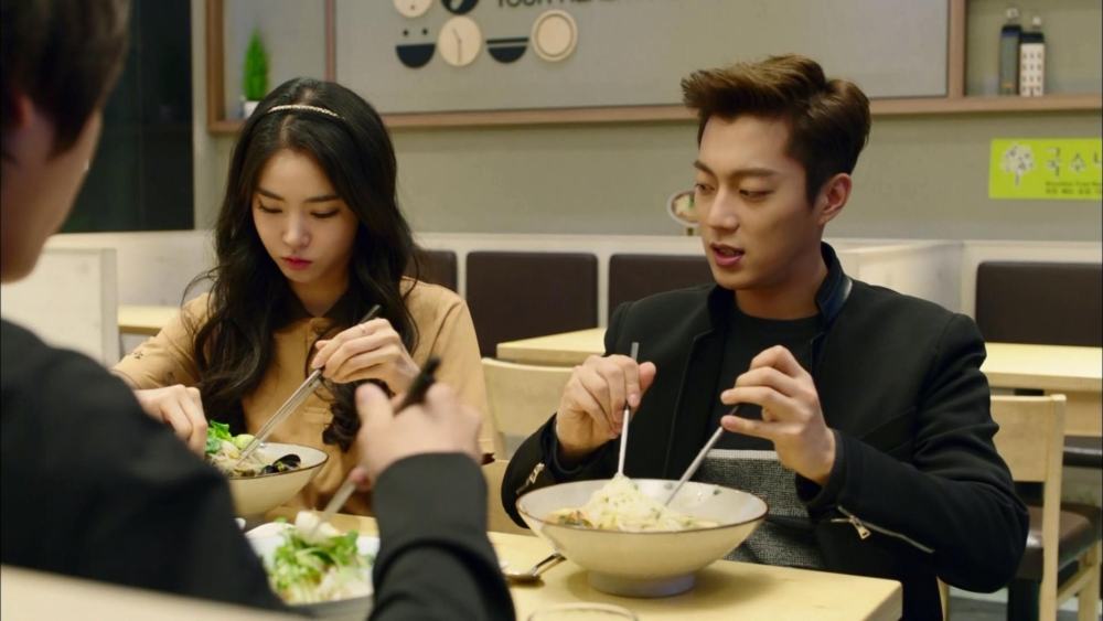 韓國主要都係用返金屬製筷子