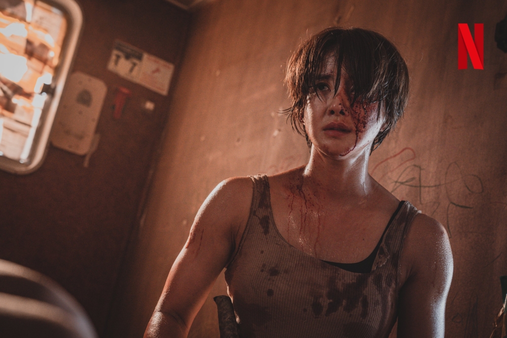 李施昤飾演徐伊景。