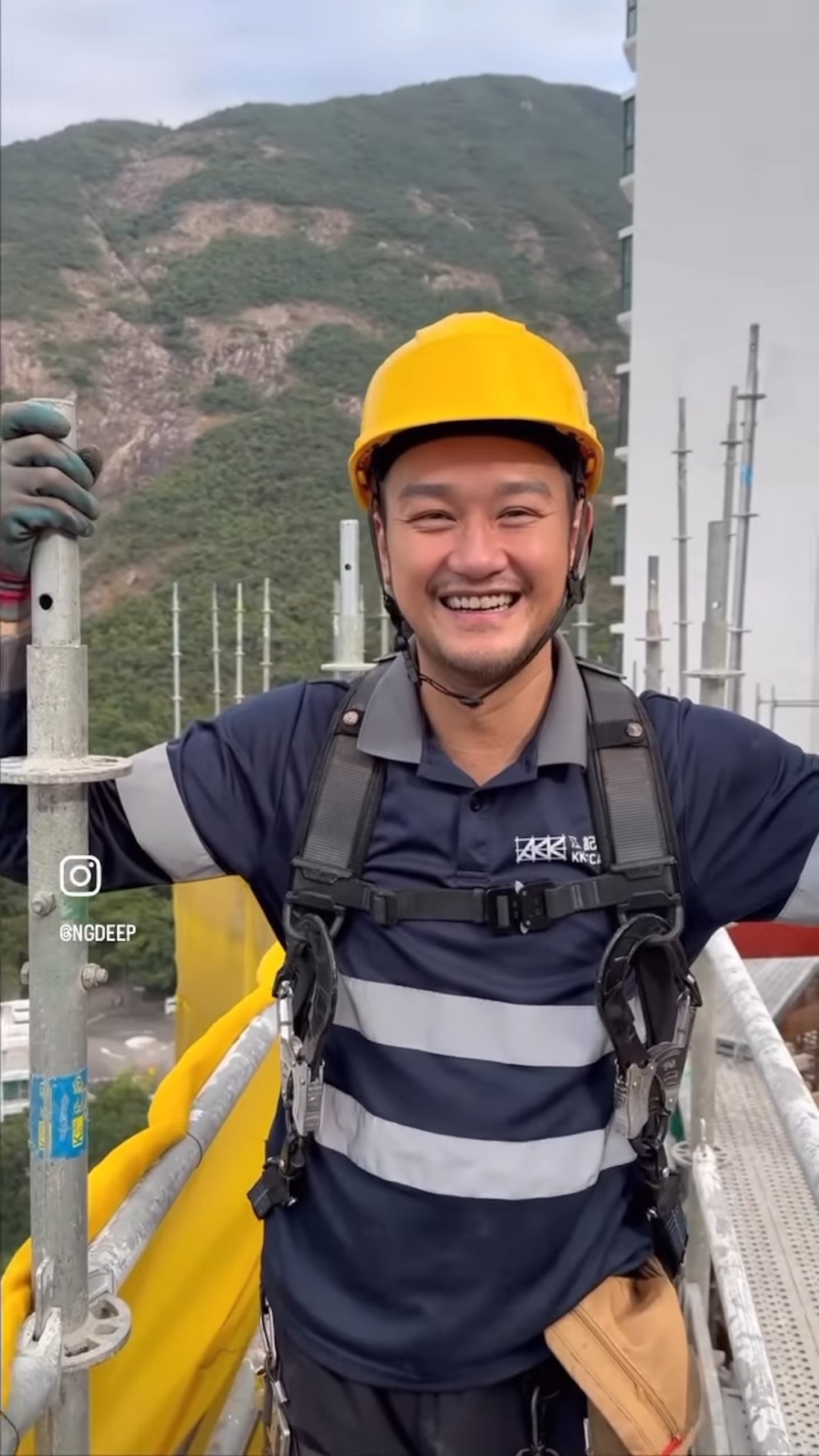 有網友就將吳浩康與張致恒作比較