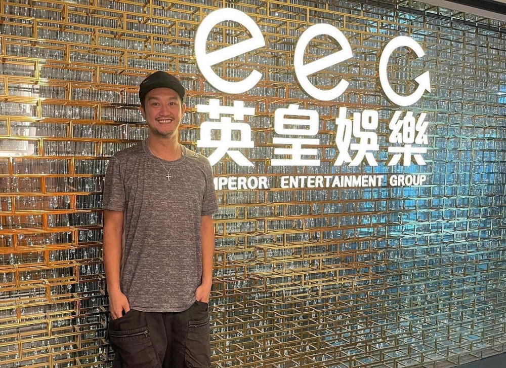 吳浩康於英皇娛樂工作20年,早前他宣佈離巢,日打數份工賺錢