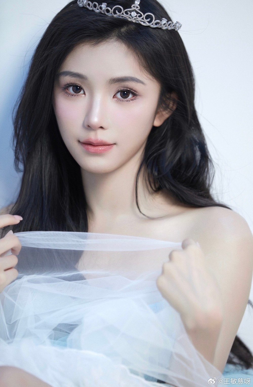 網民對能見到王敏慈真人紛紛留言表示羡慕