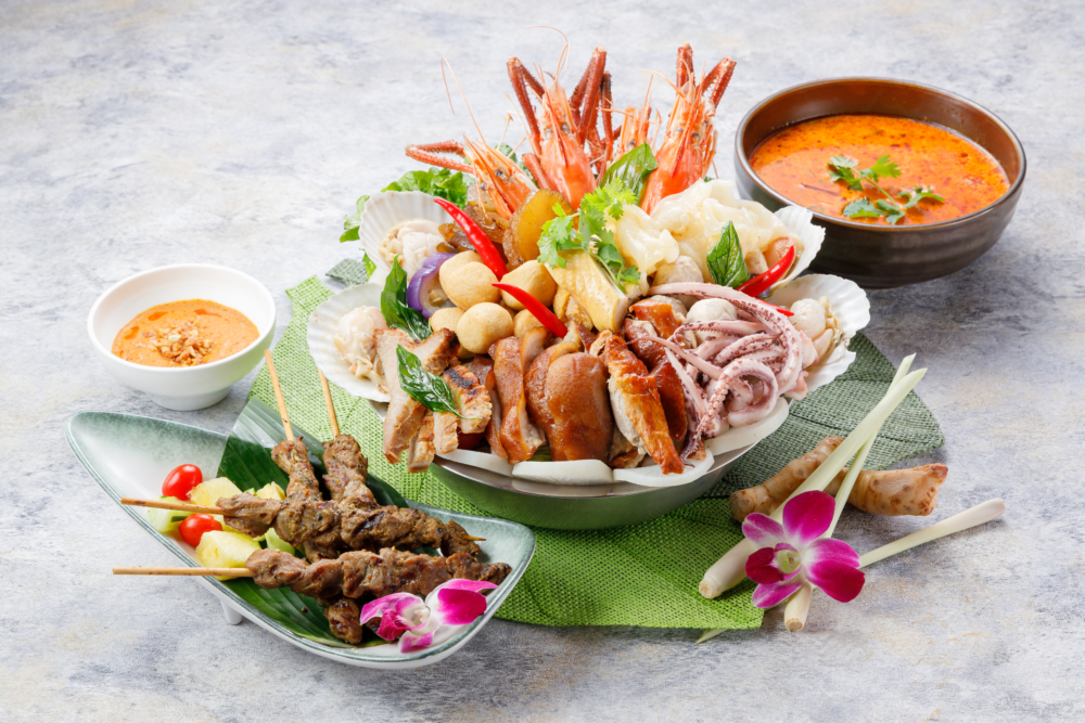 城景國際泰富貴泰式盆菜。