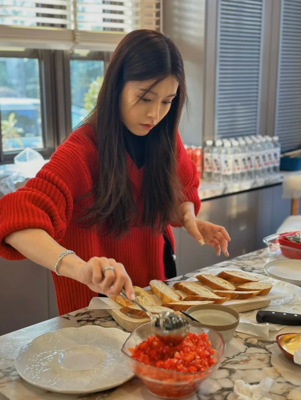 Janice Man當天親自製作多款小食款待好友