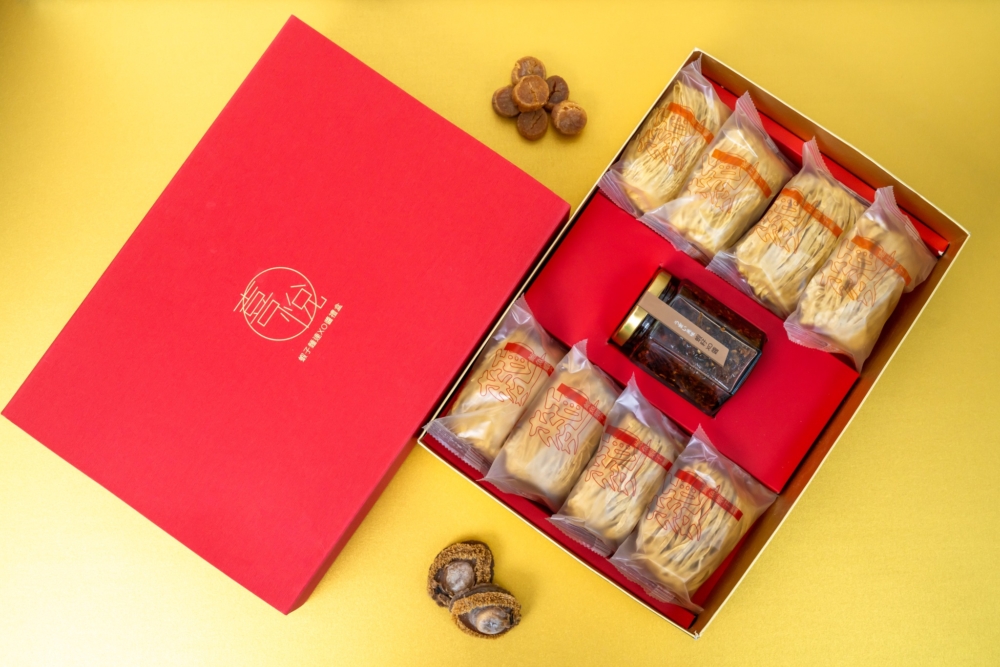 「喜悅蝦子麵連XO醬」賀年禮盒。