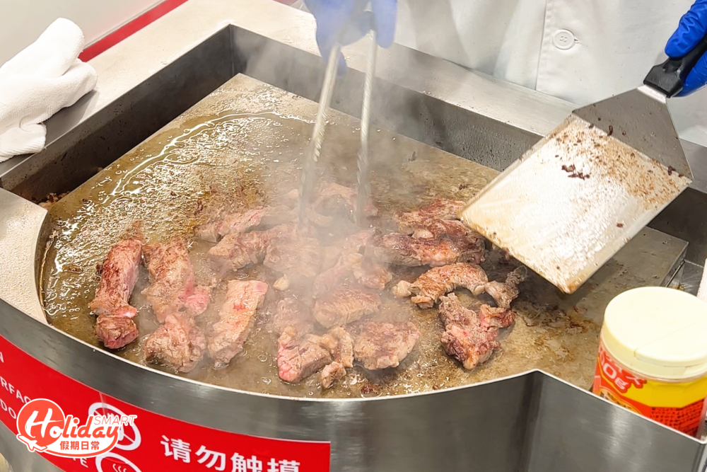 賣場設攤試食檔讓客人即場試味。