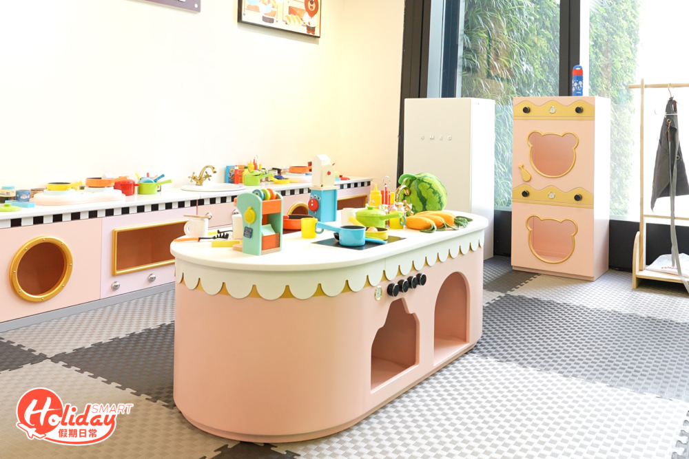 女孩子最愛的煮飯仔。