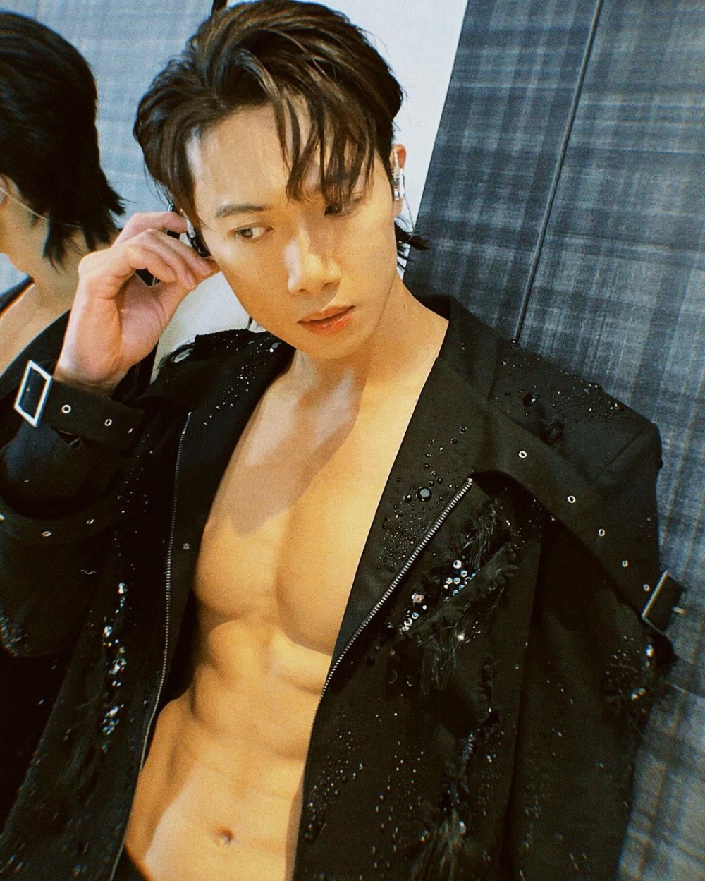 Stanley曾在IG透露這一身fit爆身材得來不易