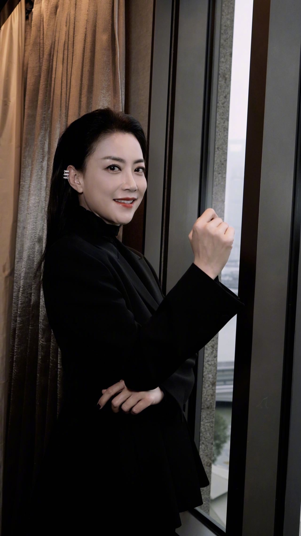 Mani稱佢去飯局飲酒有底線，一定要保持清醒：「點都唔可以醉」