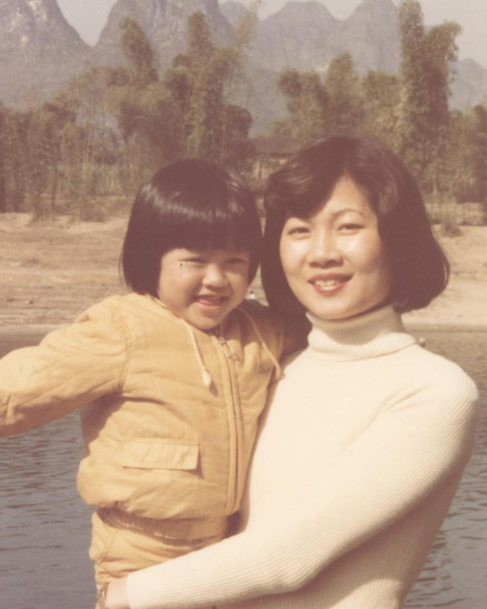 然而今日(26日)陳敏之就再度發文宣告,媽媽最終不敵急性血癌離世