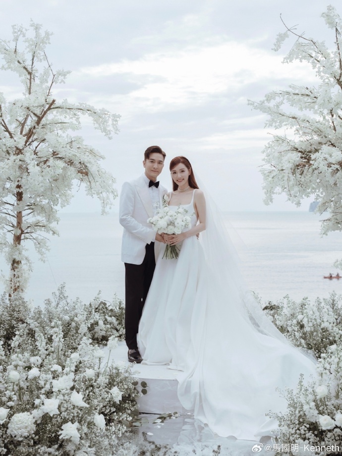 馬國明去年年底迎娶湯洛雯，正式封盤升呢做人夫