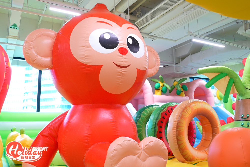 超吸睛的大猴子。