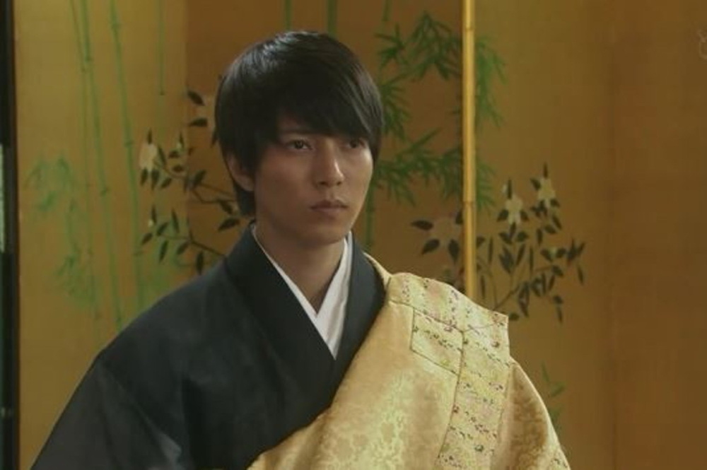 公司更會找僧侶前去唸經