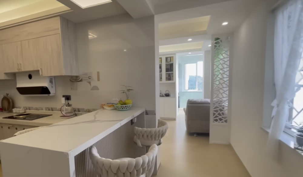 最終等到去年2月才正式開始裝修工程