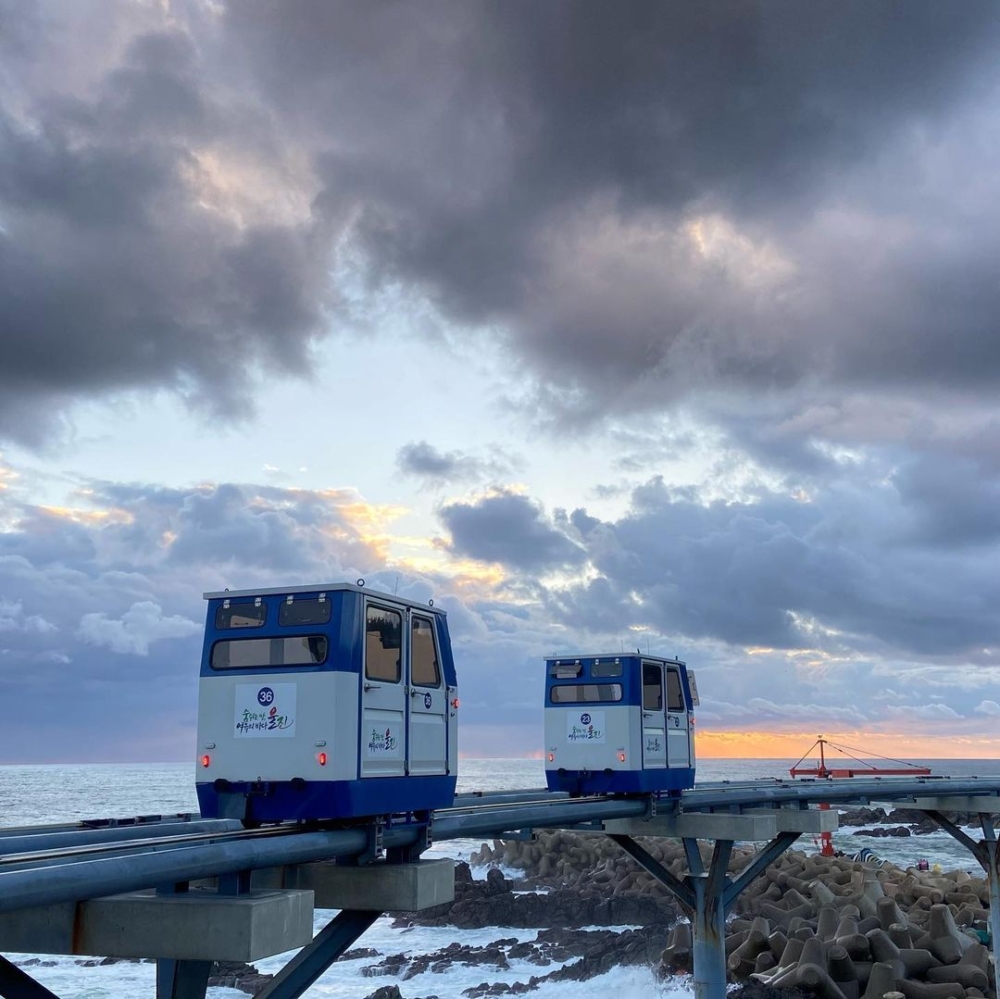 列車目前只有運行從竹邊港至鳳水港的「A路線」～