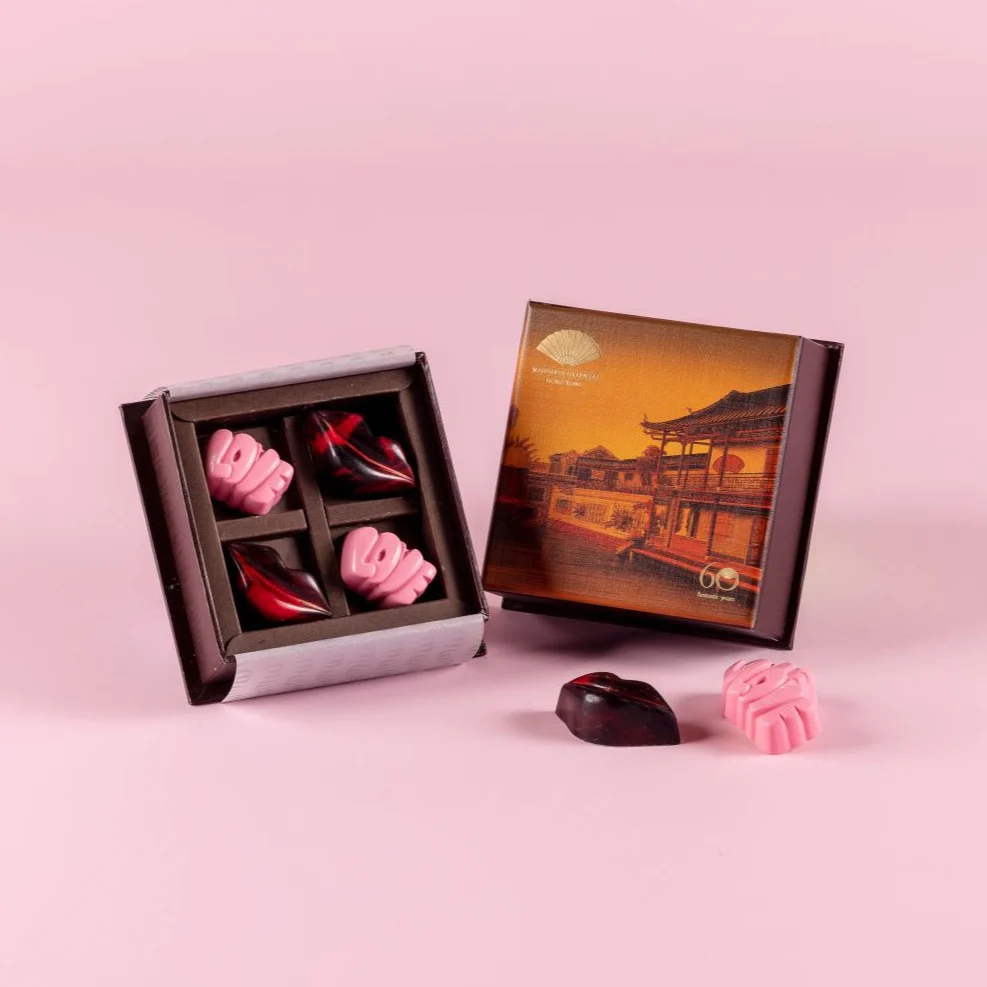 Love & Lips Chocolate Praline。