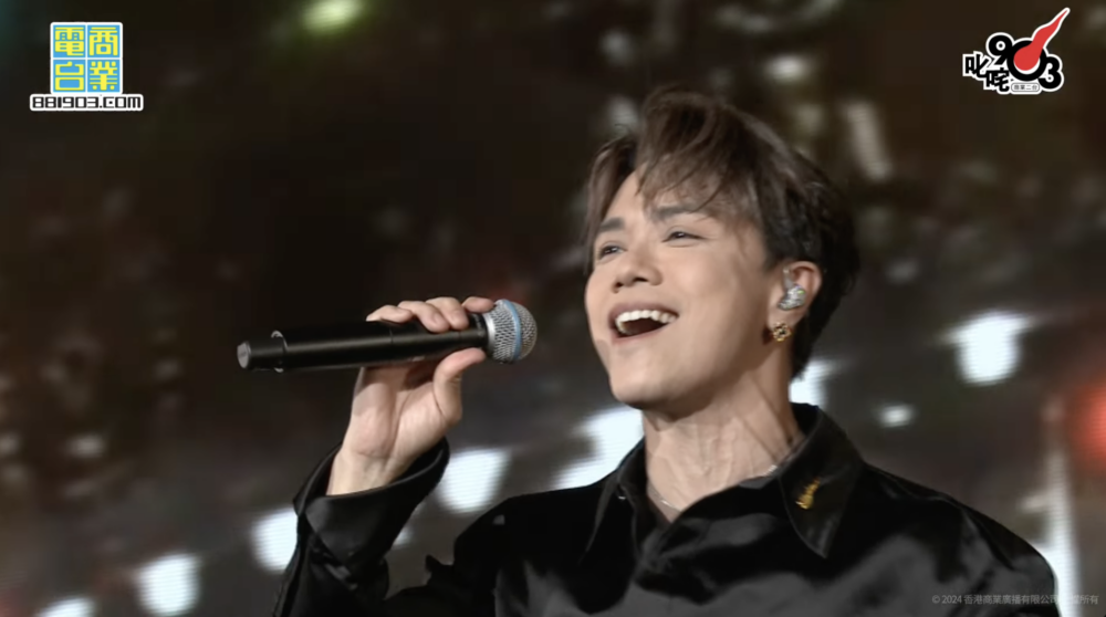 2023年度叱咤樂壇流行榜頒獎典禮完滿結束，張敬軒事隔10年再拎我最喜愛男歌手