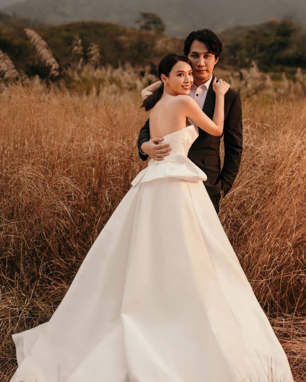 陳煒與醫生老公於2022年結婚