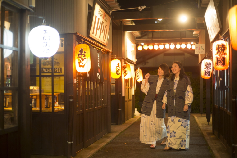 「湯煙橫丁」裡面充滿了江戶時代氛圍～