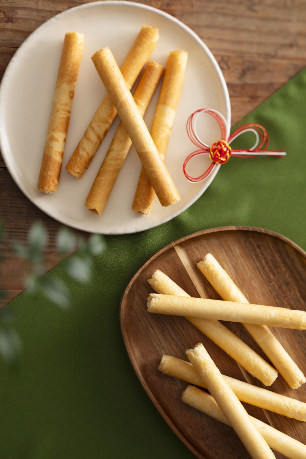 「春節版」北海道3.6牛乳蛋白卷及原味牛油蛋卷。