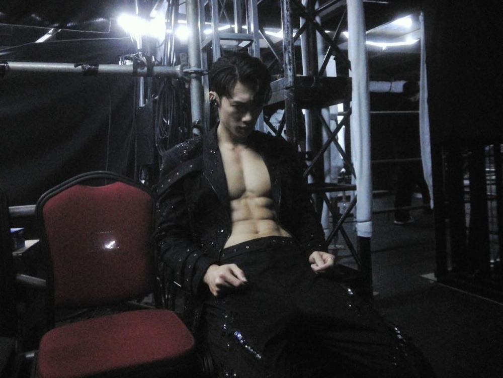 演唱會中，成員邱士縉（Stanley）與李駿傑（Jeremy）的合作舞台成為連日熱話！