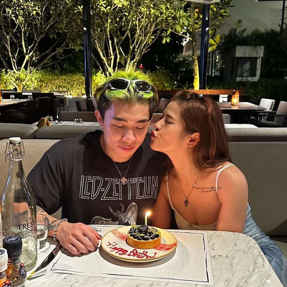 到2023年Tyson曾公開影片，指有兩男子偷拍佢女友