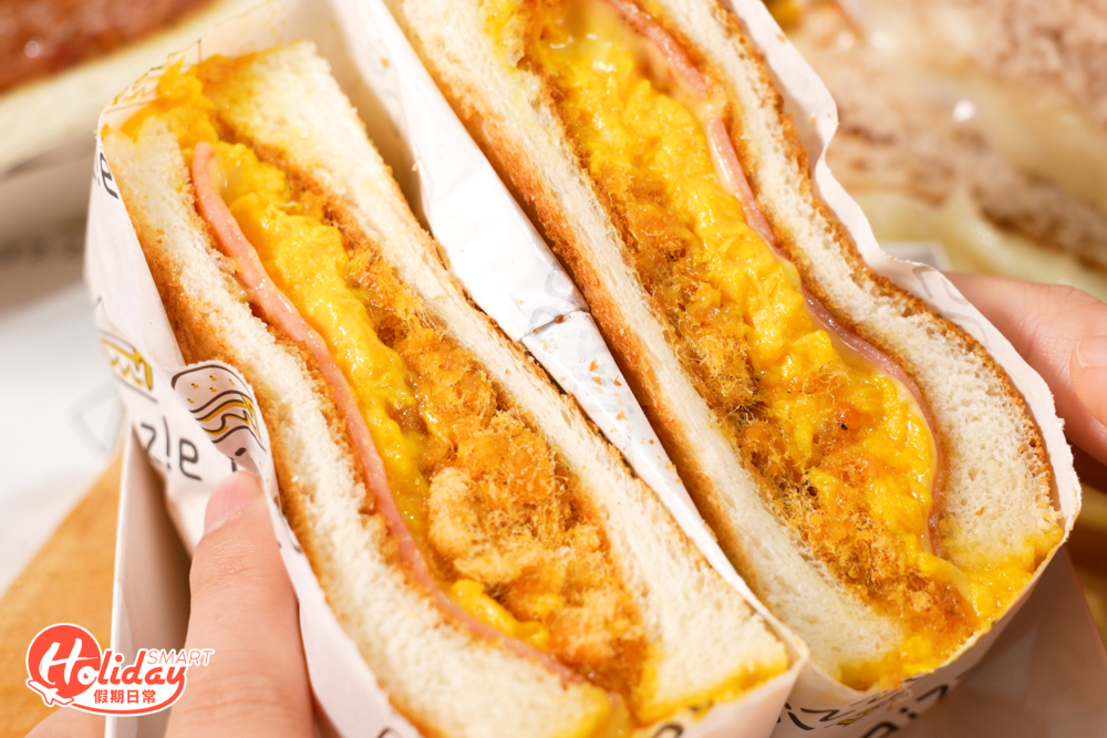 另必食人氣表弟三文治，以經典的火腿炒滑蛋入饌，配上香酥鬆，味道食落鹹香又層次豐富。