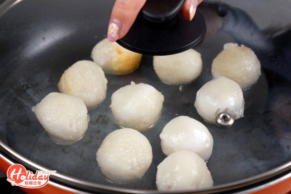 蓋上鍋蓋焗4分鐘