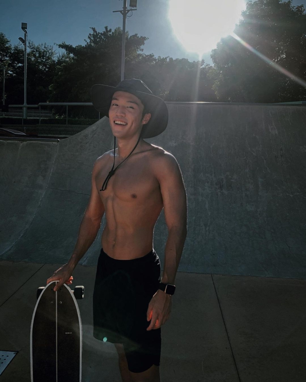 網友表示:「以前man好多」