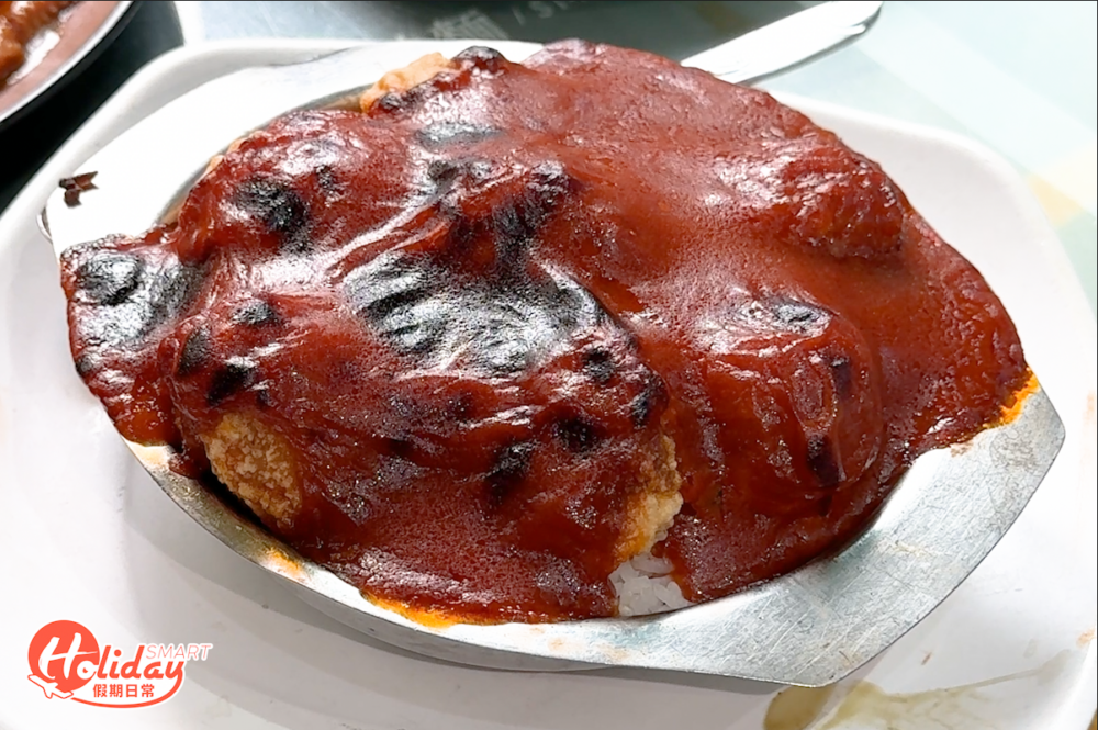 招牌焗豬排飯份量比較小。