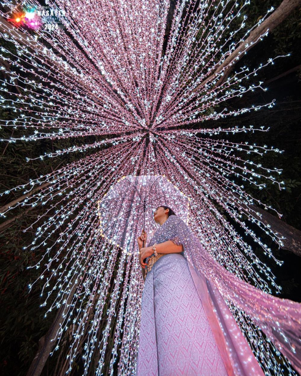 另外仲有唔同嘅燈光設計