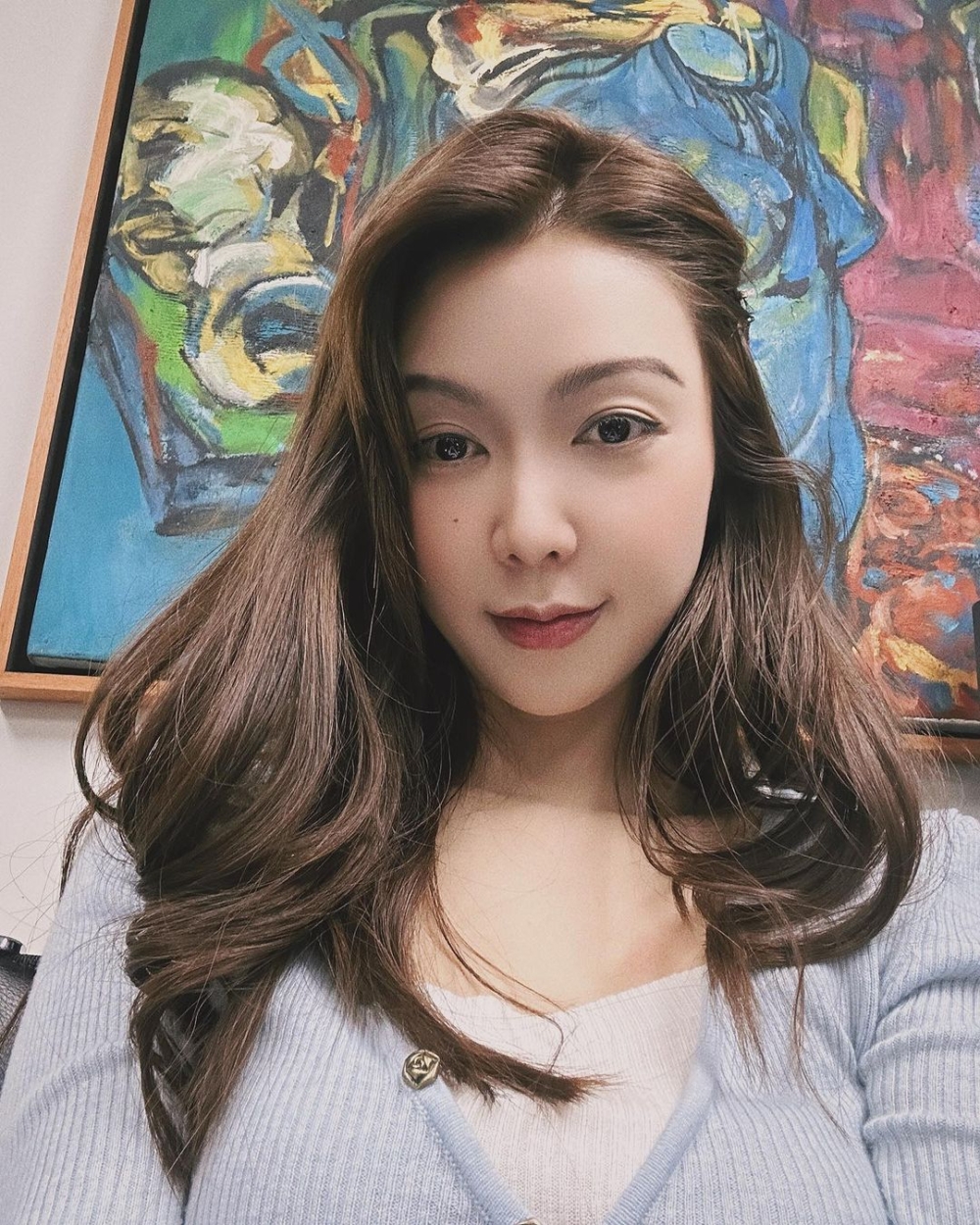 Fiona早前萬聖節上傳的照片下,竟然有人指Fiona同田蕊妮撞樣