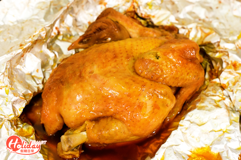 觀搪出名美食多，而最近更於工廈中開設了窯雞專賣店，店家開業近兩個月，已憑著香嫩軟腍的雞肉闖出名堂！