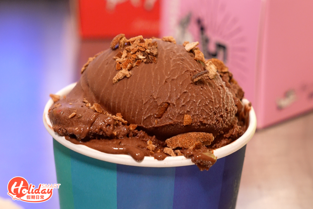 香濃的朱古力，帶點陳皮的甘甜味。