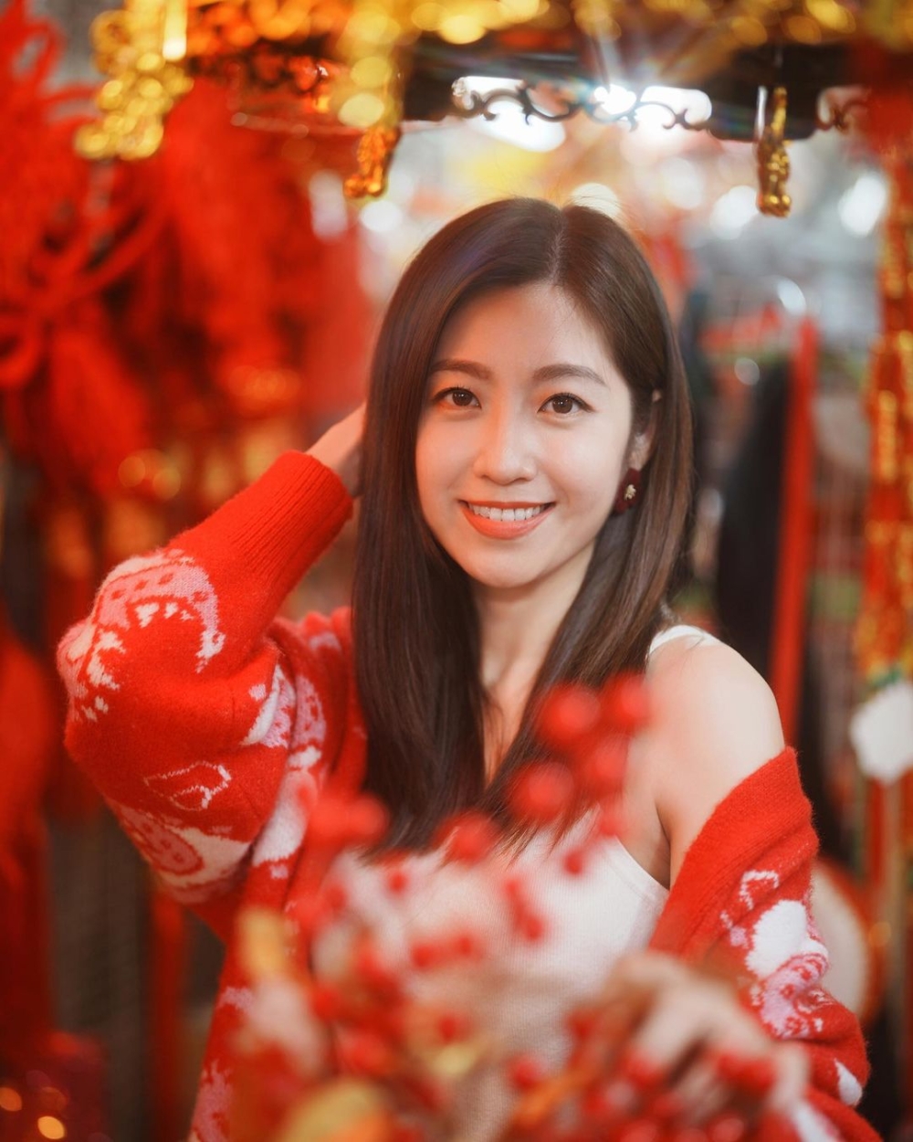 《狀王之王》播完就會由陳自瑤有份參演嘅劇集《婚後事》接力播出