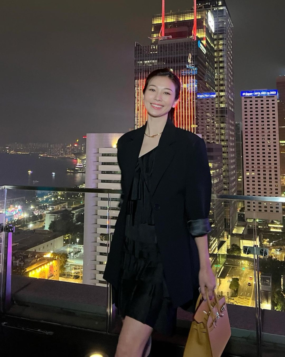 39歲的楊秀惠近年專注發展美容事業，創業僅五年已賺到逾億元。